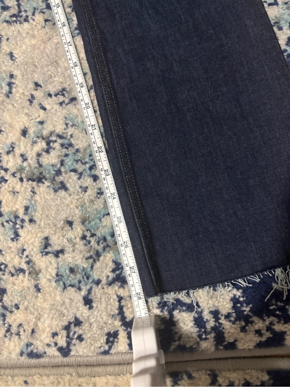 Everlane Dark Blue Cropped Ankle Jeans - Picture 10 of 10